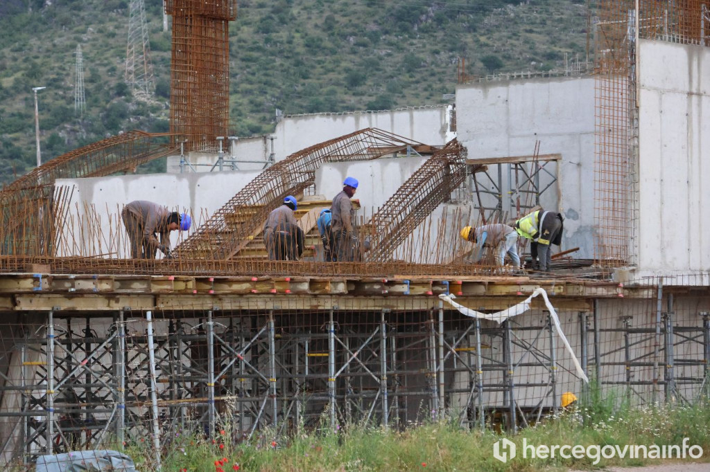 Bazen u Mostaru gradnja