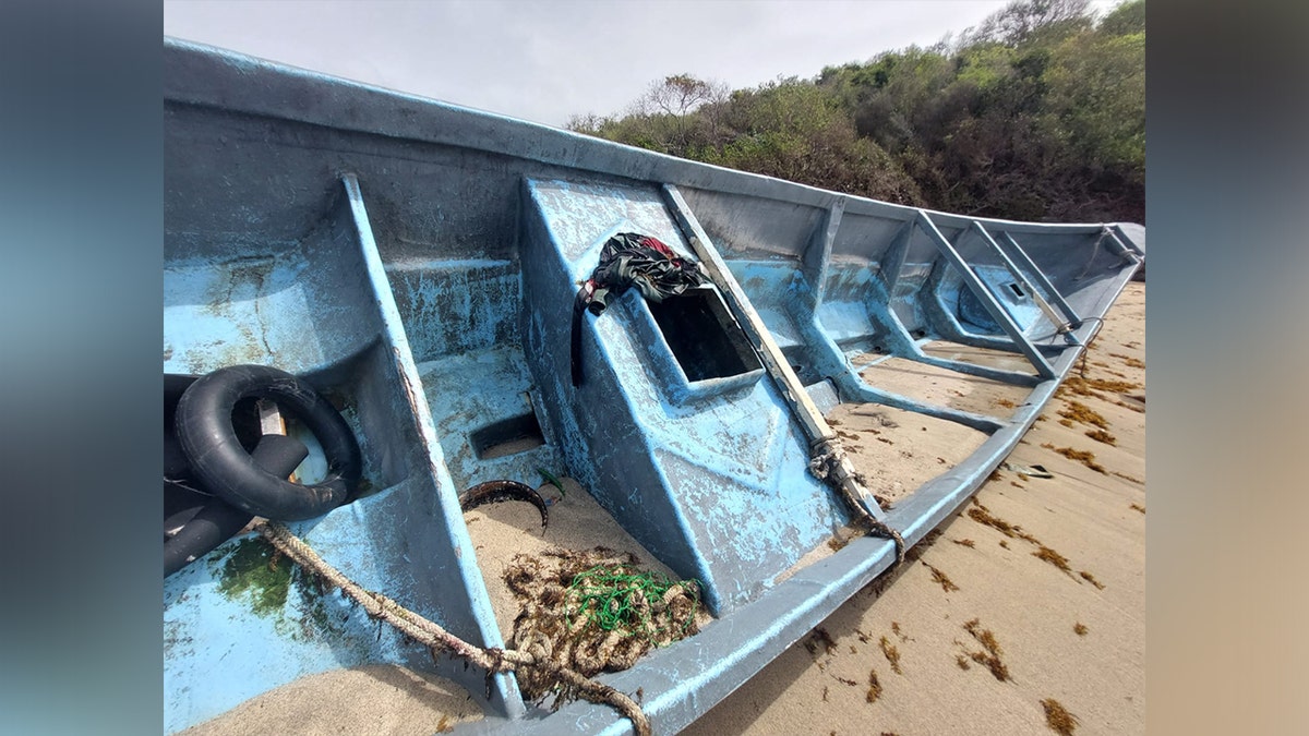 Plovilo je isprano na obalu na otoku Canouan