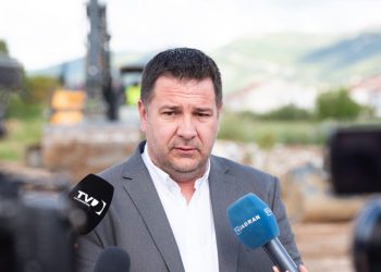 Gradonačelnik Kaštela odao počast Lukši Novaku: “Ostavio je neizbrisiv trag”