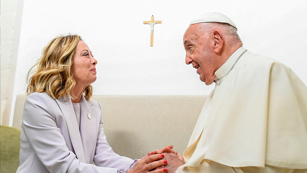 Talijanski pm meloni i papa frsancis