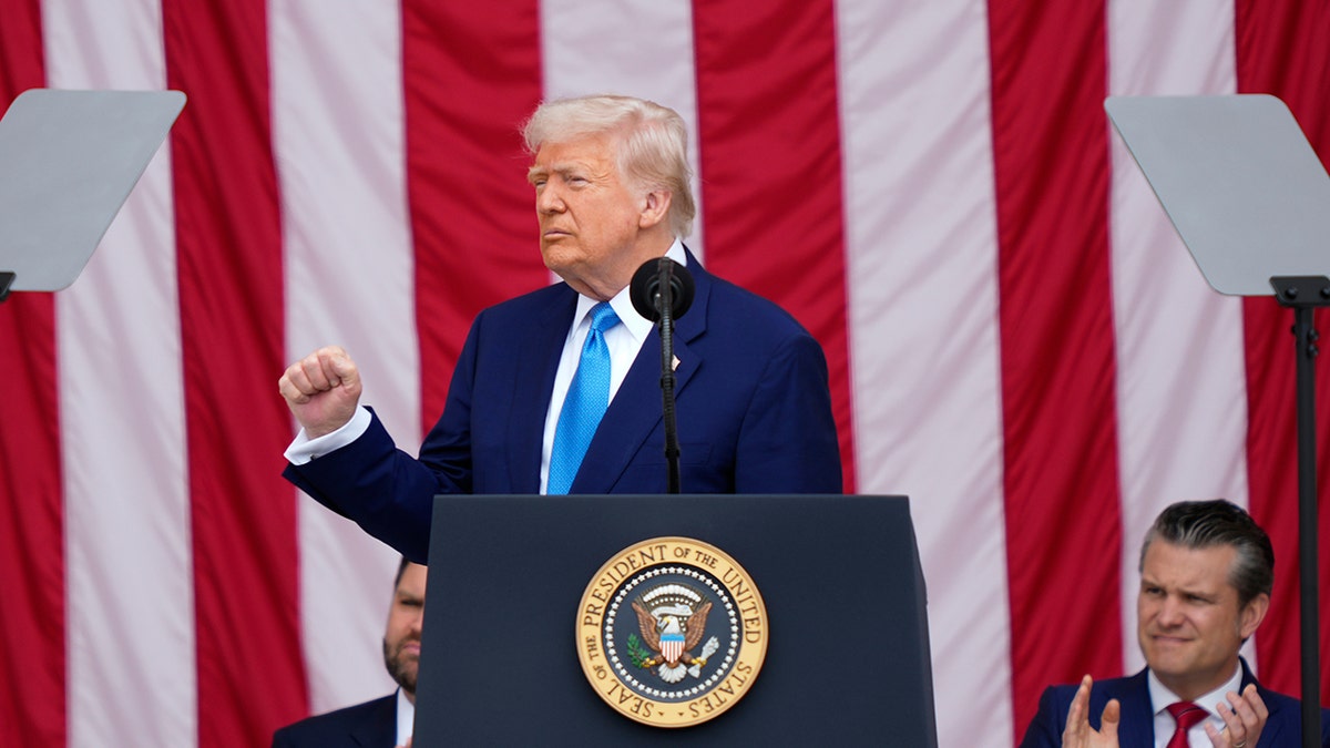 Trump pumpa prvo na adresi Dana sjećanja