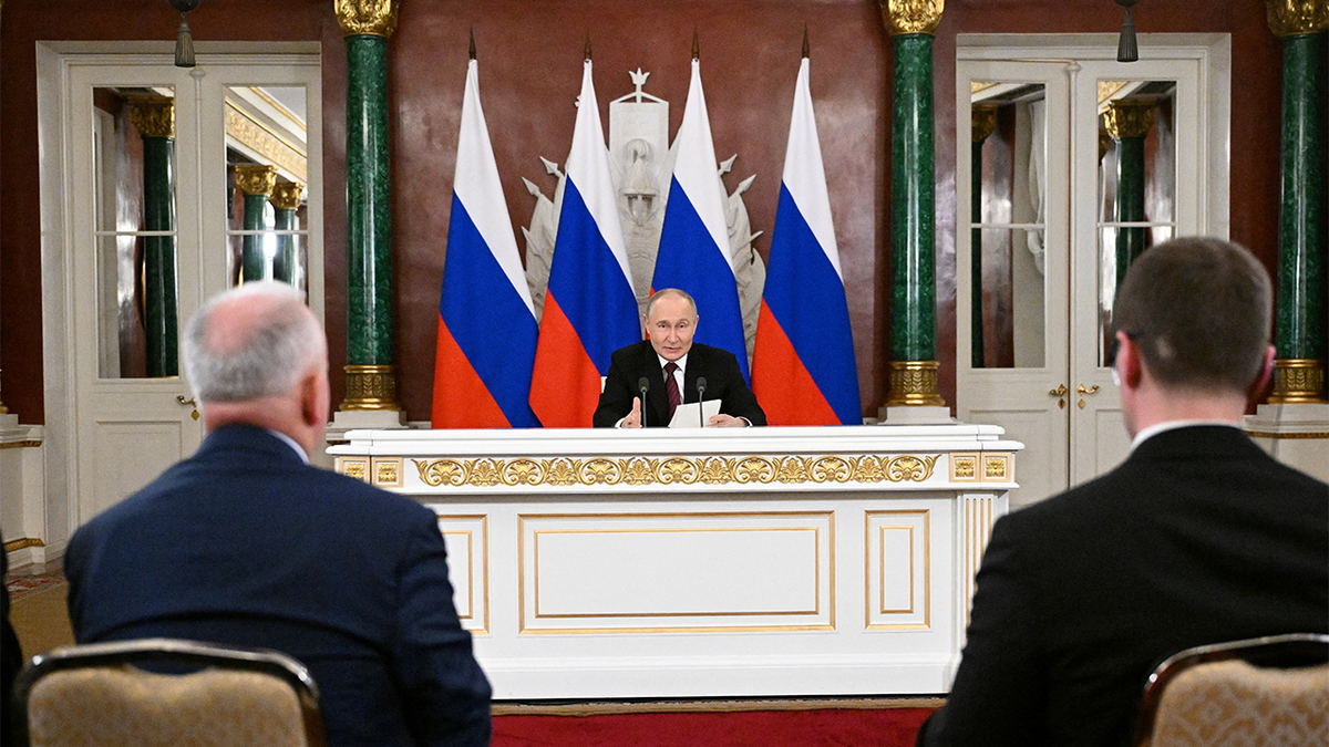 Ruski predsjednik Vladimir Putin daje izjavu medijima
