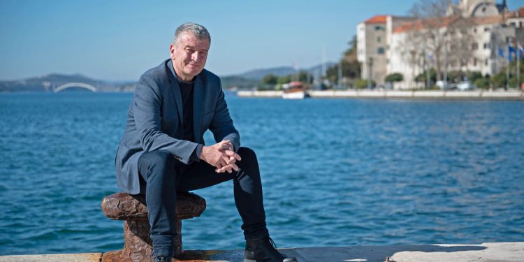 „Prvi krug izbora je iza nas, no ona bitna odluka tek dolazi!“