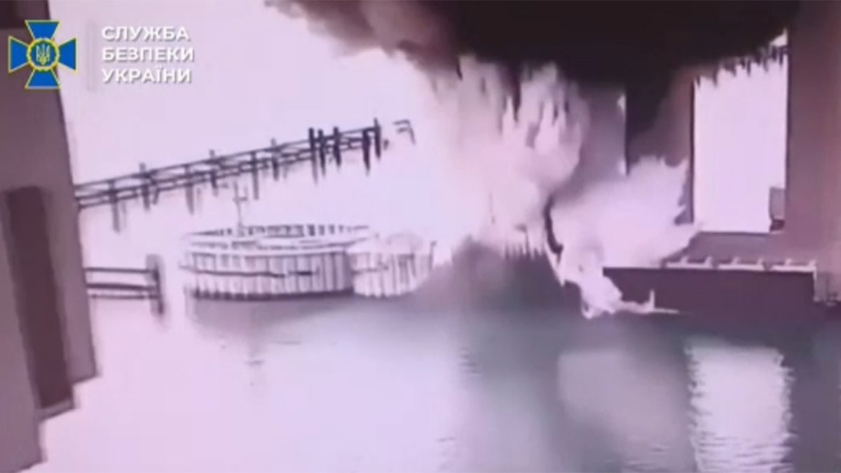 Kerch Bridge pogodio je eksplozijom