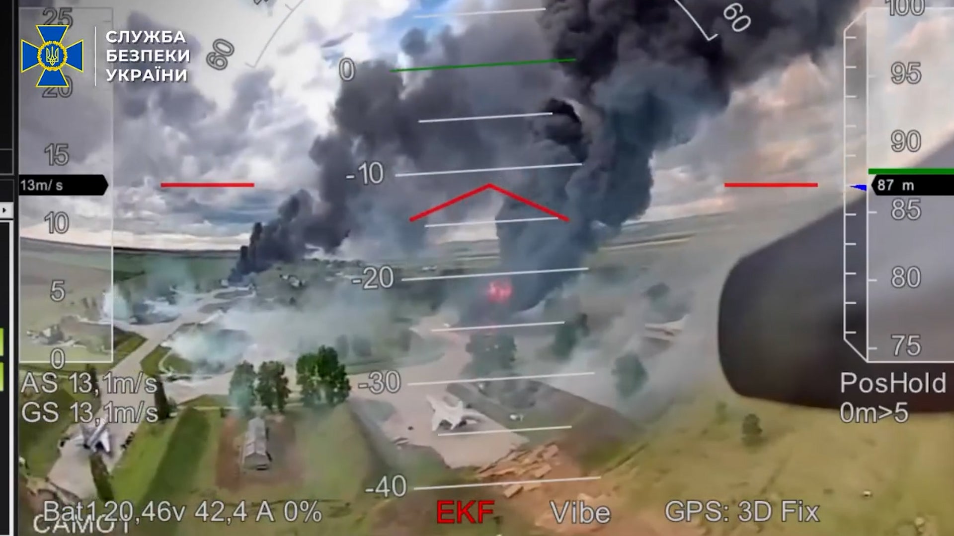 Napad na ruske nuklearne bombarde zarobljene u novim snimkama bespilotnih letjelica u Ukrajini u sklopu operacije SpiderWeb