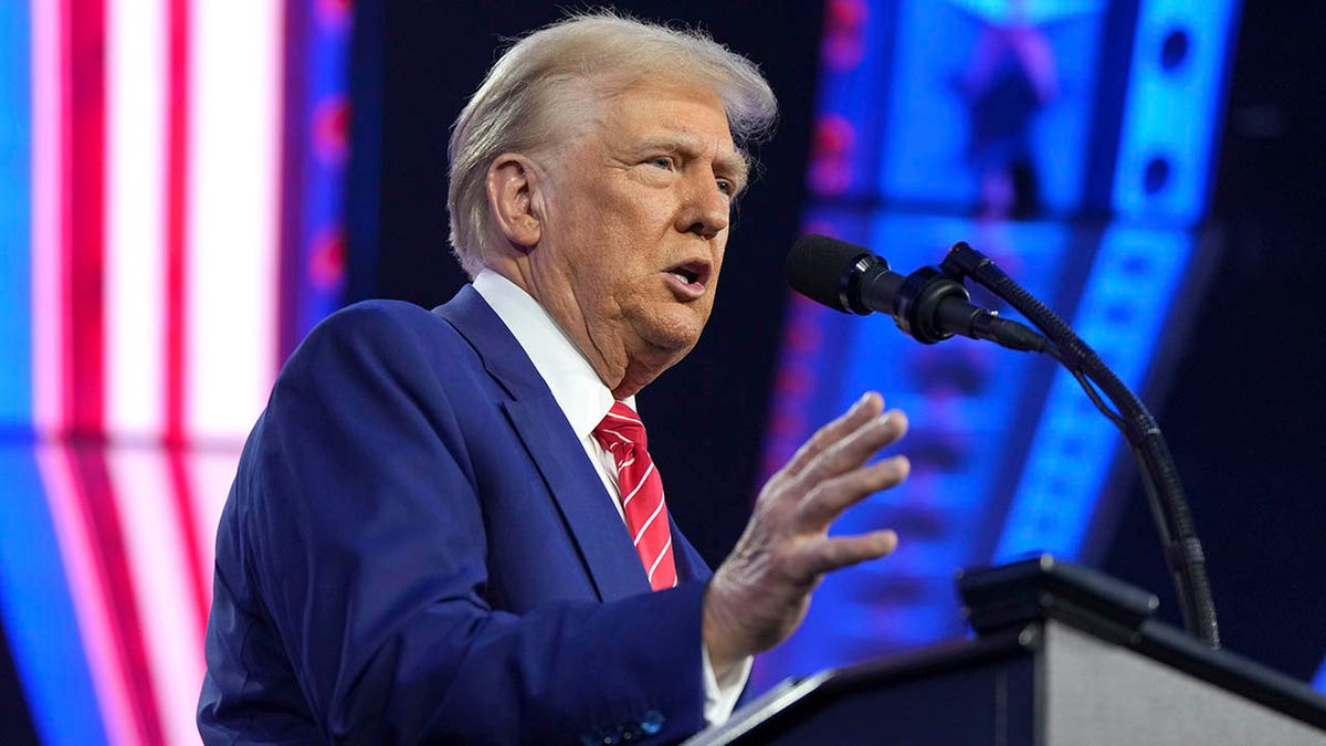 Donald Trump govori na Americafestu