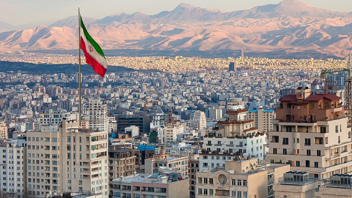 Iran Teheran Siamak molitva