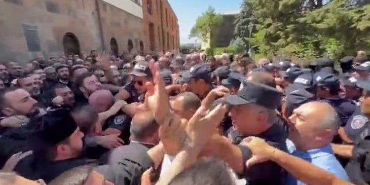 Ažuriranja uživo – RT Rusija i bivši Sovjetski Savez