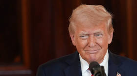 Trump kaže da ga je Xi pozvao u Kinu