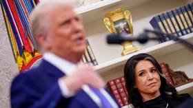 'Nije me briga što je rekla' - Trump odbacuje Iran Tulsi Gabbard