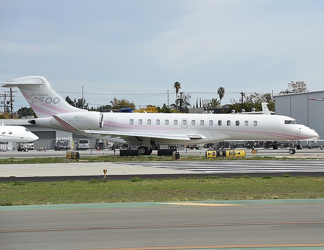 Samostalni milijarder posjeduje 72,8 milijuna dolara Bombardier Global 7500 Private Jet (na slici)