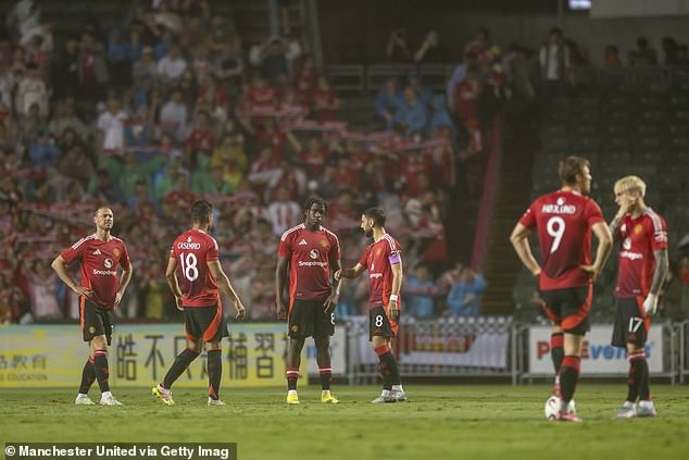 Klupski postsezonski obilazak Malezije bio je naglašen nizom incidenata u koji su uključeni igrači