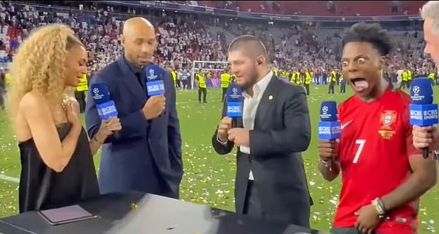 Scott se brzo ispričao nakon nespretnog trenutka, dok je Ishowspeed povukao lice