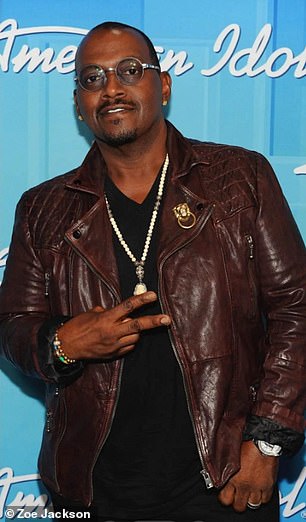 Zatim je u talent show dodala snimku svog oca