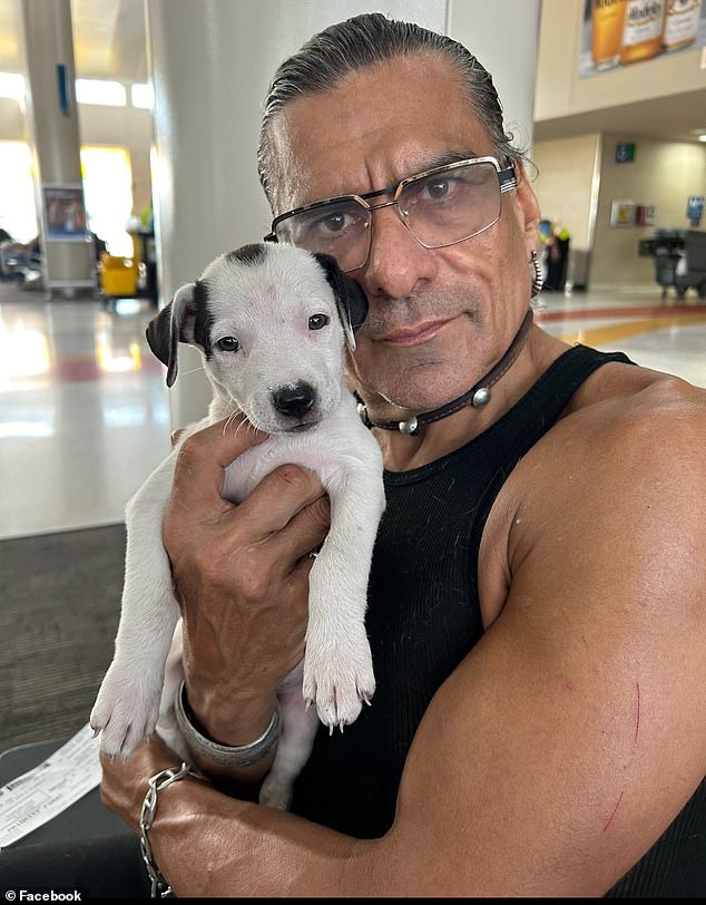 Joss je proglašen mrtvim u nedjelju, kada ga paramedici nisu mogli oživjeti nakon što ga je susjed Sigfredo Alvarez Ceja navodno nekoliko puta upucao nakon argumentacije