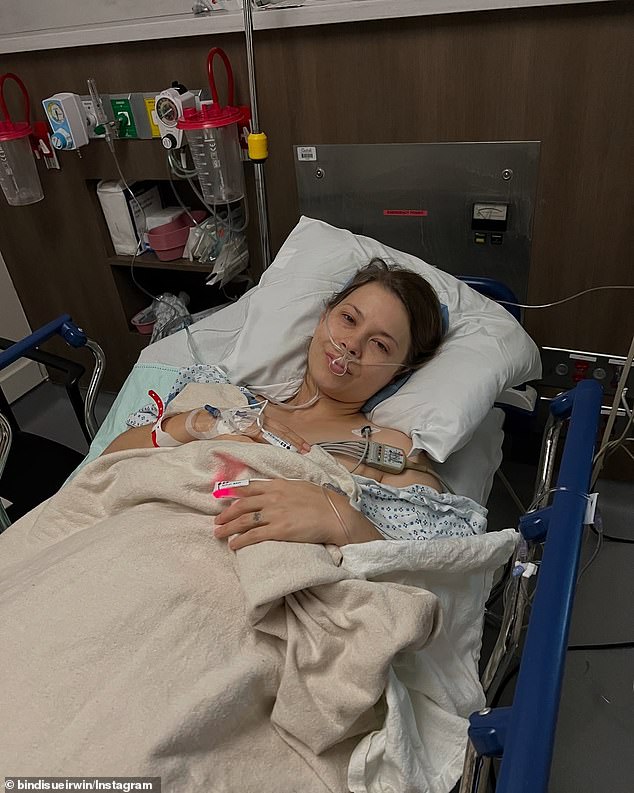 Adil Cader, utemeljitelj vanjskih poslova Talking, rekao je da je Bindi bio u velikoj boli kada ju je intervjuirao prije leta za Vegas