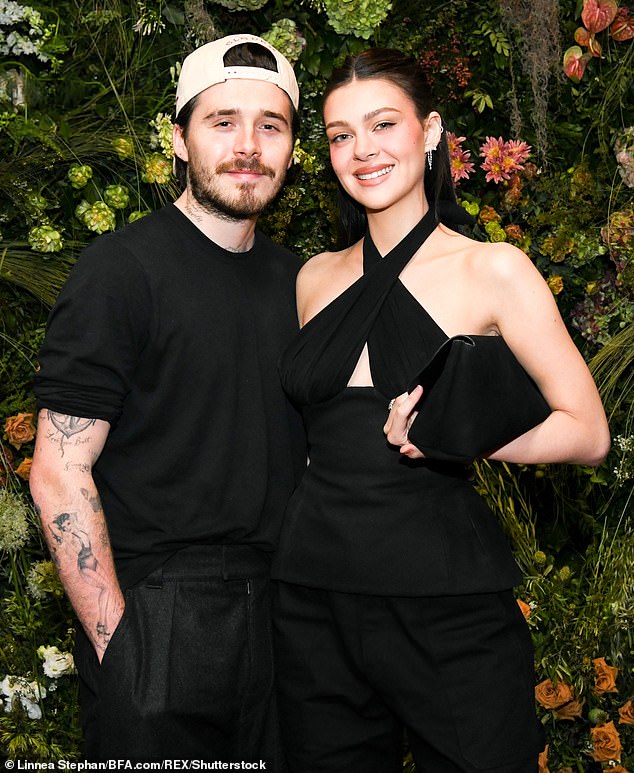 Prijatelji kažu da njihovo razdvajanje nije ništa što bi Kim okrivila Nicola Peltz (na slici) za katalizator za svađu koja je razdvojila obitelj Beckham