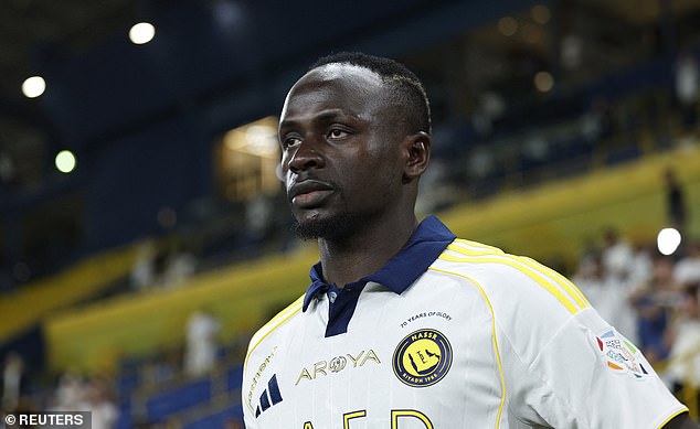 Krilo je Senegal-ov najvažniji golman koji je imao 45 puta u 133 nastupa