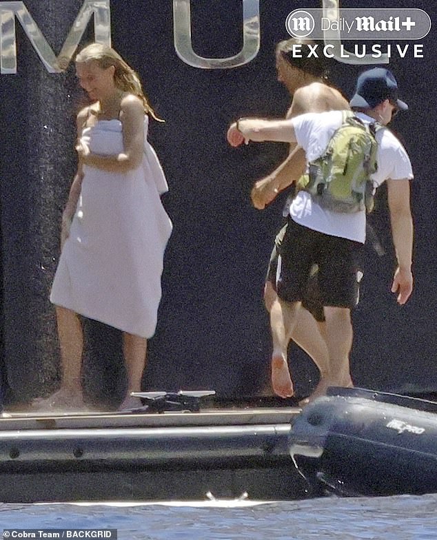 Paltrow je ranije priznao da je, iako se godinama držala paleo dijetu, sada postala 'bolesna' i odlučila je započeti gozbu na više ugljikohidrata od kasnog