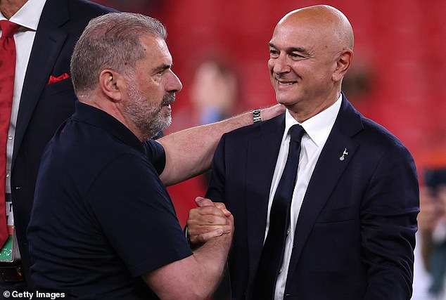 Ali u Tottenhamu neće biti treća sezona ANGE -a, zahvaljujući predsjedniku Danielu Levyju (desno)