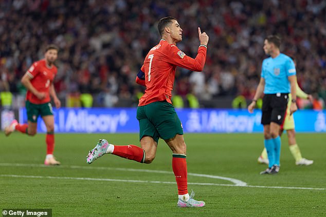 Cristiano Ronaldo postigao je drugi gol Portugala u nedjelju - 138. svoje međunarodne karijere
