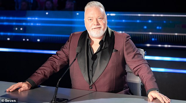 Tijekom showa Kyle & Jackie O, šok Jock otkrio je da mu je Tegan kupio pleteni balmain džemper koji je bio nekoliko veličina premali da bi ga motivirao da izgubi kilograme