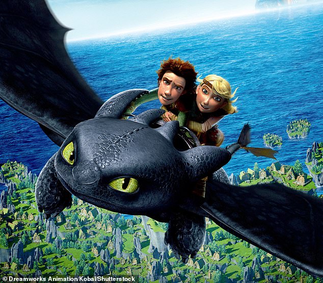 U 2010. godini kako trenirati svog zmaja, Astrid, prikazan je kao mlada plavuša Viking. 