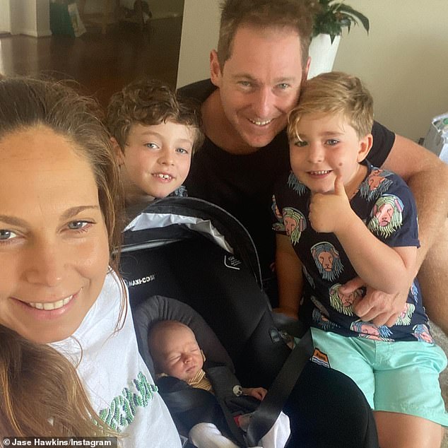 Jase i supruga Lou dijele troje djece - Archie, 3, Huddy, 6 i Felix, 8
