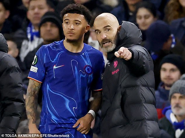 Sancho je sezonu proveo na posudbi u Chelseaju, ali odlučili su se protiv toga da njegov privremeni potez bude trajno