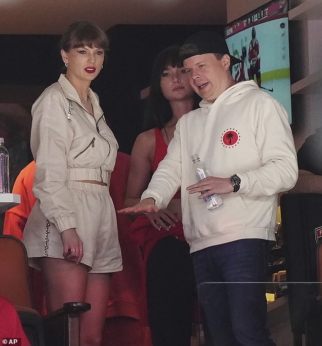 Zvijezda se pojavila fiksirana na meču