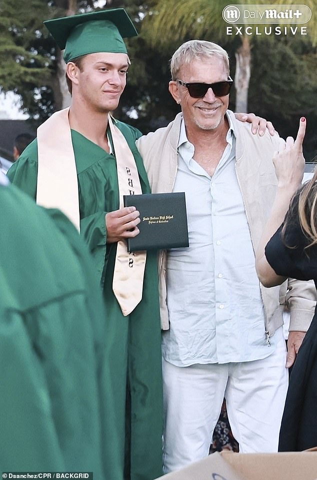 Cayden i Kevin bili su osmijesi tijekom svečanosti