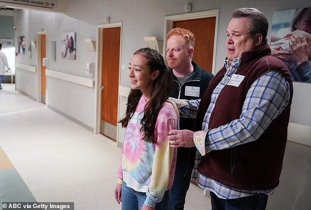 Aubrey, koja je igrala Lily, posvojiteljica Camerona (Eric Stonestreet) i Mitchell (Jesse), odvela se u Tiktok kako bi otkrila vijest