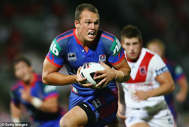 Slater je podsmijenio bivšem Cory Paterson (na slici) o svom mentalnom zdravlju nakon što je bivša zvijezda Newcastle Knights otkrila da mu treba vrijeme iz igre zbog teške depresije