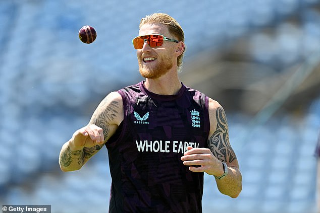 Stokes se borio za formu i fitness, ali će svoju stranu dovesti u testnu seriju s pet utakmica