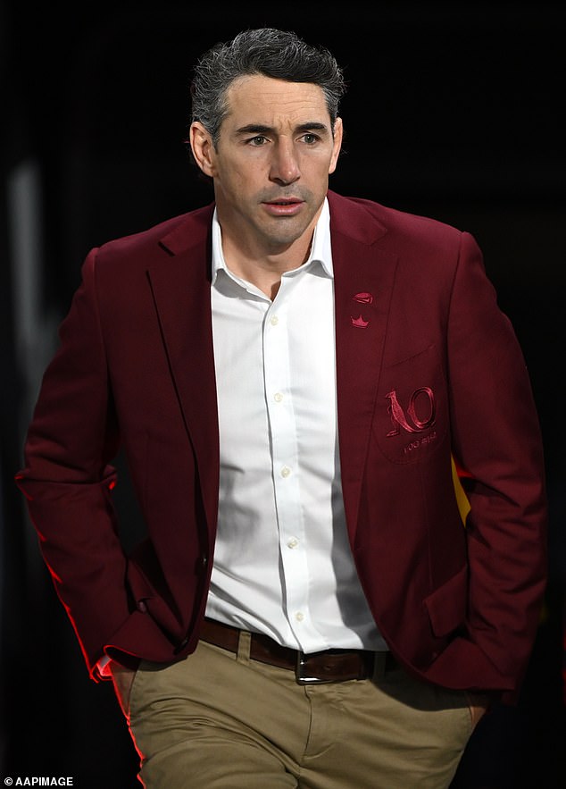 Amanda je pozvala Slatera zbog svoje 'hrabrosti' nazvavši je nakon što su komentari dali, dodajući da njezino 'srce probija za Billyja' dodajući da je shvatila pritiske njegove uloge Maroons Boss