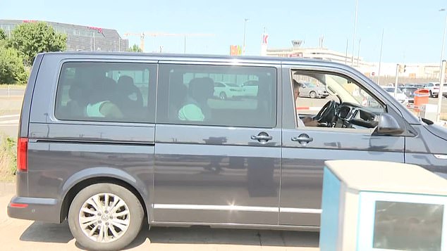 Wirtz je u četvrtak ujutro stigao u aerodrom Köln Bonn uoči svog Liverpoolovog poteza