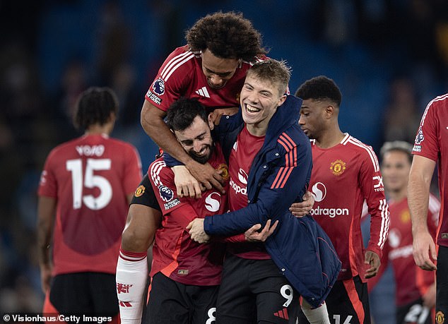 Kapetan Manchester Uniteda Bruno Fernandes proglašen je usprkos Crvenim vragovima koji su završili na 15. mjestu