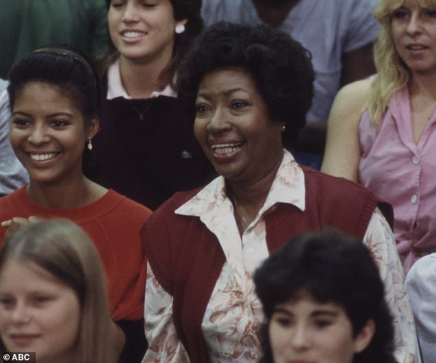 Nastavila se pojavljivati na televizijskim ekranima 70 -ih i 80 -ih igrajući i manje uloge u Knight Rideru, ABC Afterschool Specials (viđen gore), Novi It It to Beaver, Days of Lives i Zlatne djevojke