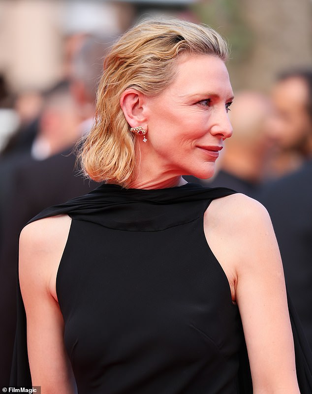 Nakon gotovo 30 godina braka, čini se da je jastučni razgovor izgubio privlačnost za supruga Cate Blanchett (na slici)