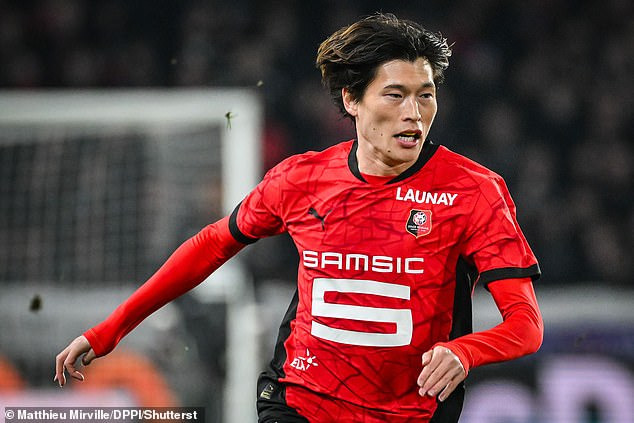 Bivši keltski napadač Kyogo Furuhashi igrač je od interesa za prvake lige 1