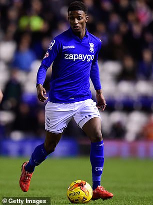 Očekuje se da će se Demarai Grey pridružiti Birminghamu devet godina nakon što je napustio klub