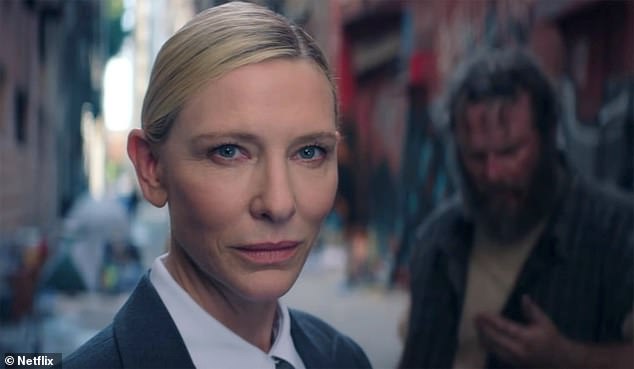 Cate Blanchett pojavila se u posljednjim sekundama posljednje epizode, zadivljujući gledatelji u trenutku spuštanja i dodajući gorivo nagađanju o spin-offu engleskog jezika