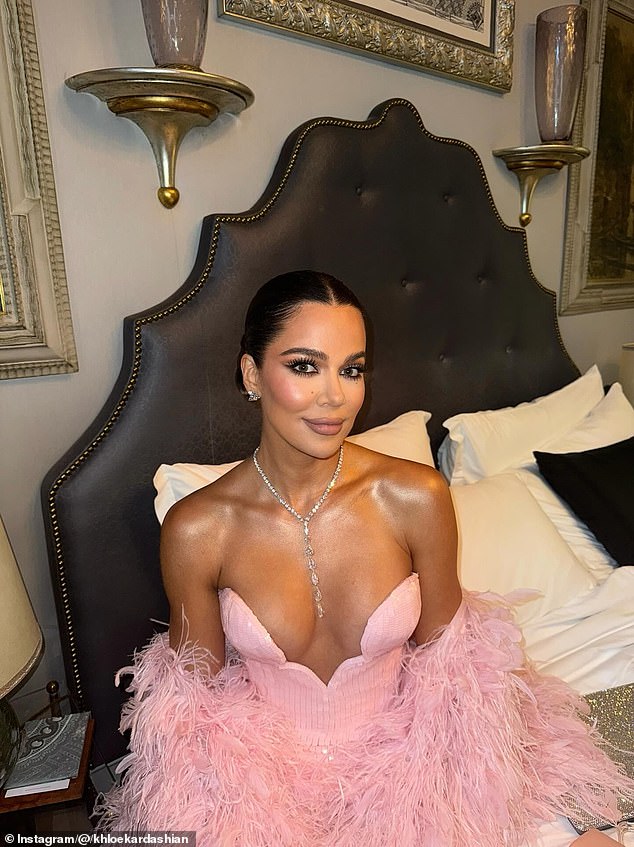 Khloé je reagirao na Scottov komentar, napisavši: 'Volim te !!! Zauvijek i uvijek '