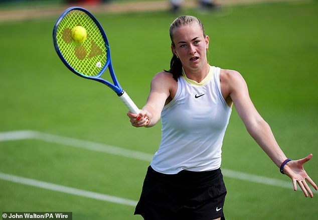 Stojsavljević, 16, upravo je završio sjedeći svoje gcses u Loughboroughu ranije ovog mjeseca