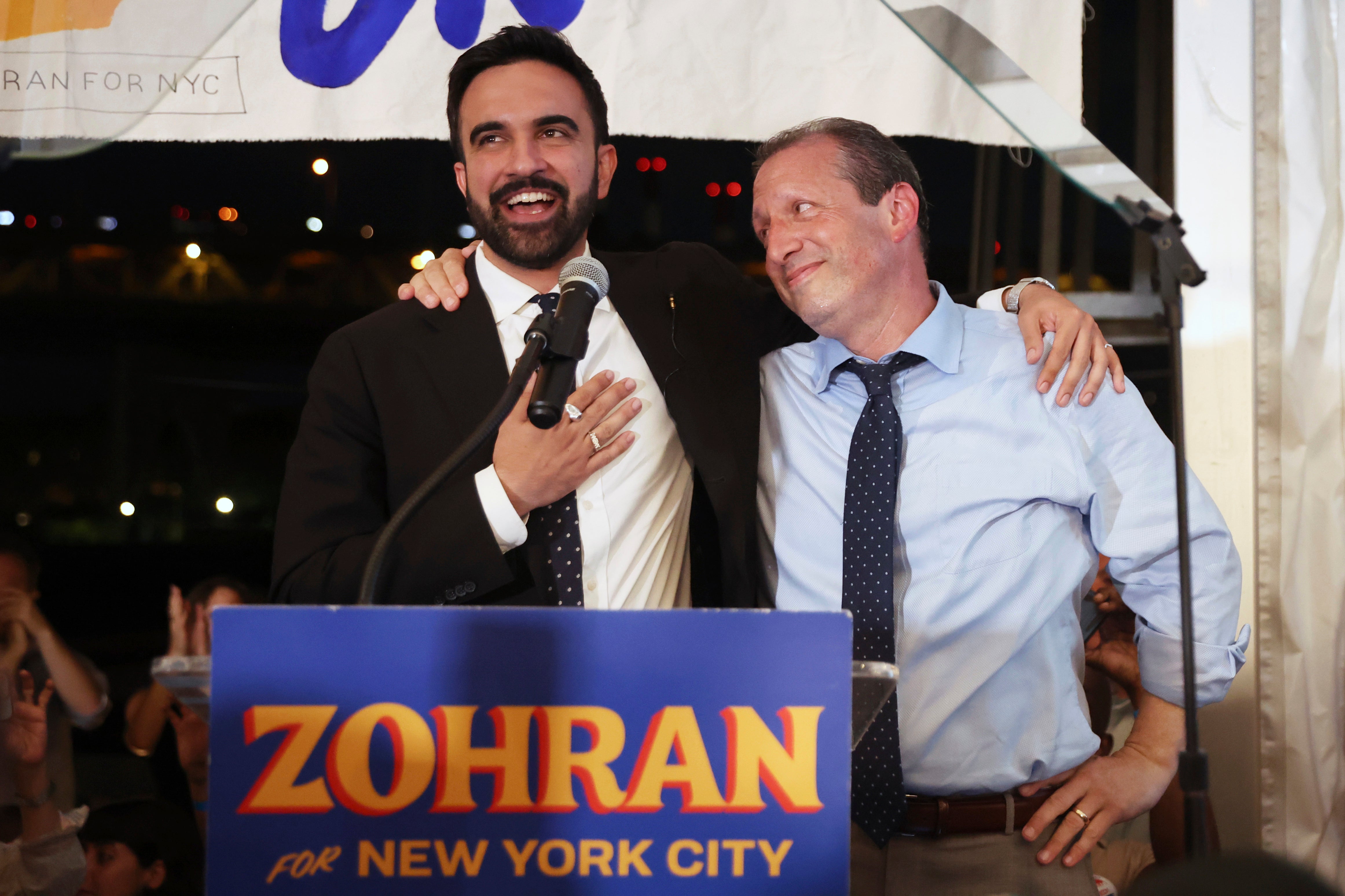 Mamdani, kojem se pridružio nadzornik New Yorka Brad Lander, trebao bi osigurati demokratsku nominaciju za gradonačelnika nakon što je Andrew Cuomo priznao