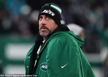 Aaron Rodgers potpisati jednogodišnji ugovor s Pittsburgh Steelerima