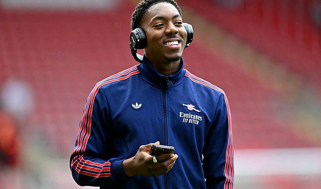 Arsenal Star ovog ljeta nagrađen novim ugovorom usred izvještaja o interesu Real Madrida