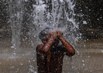 Ažuriranja toplinskog vala: Hitno stanje proglašeno u više američkih gradova kao tisuće suočenih s troznamenkastim temperaturama