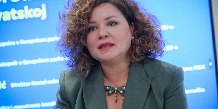 Bačić optimističan, struka tvrdi da nekretnine neće pojeftiniti