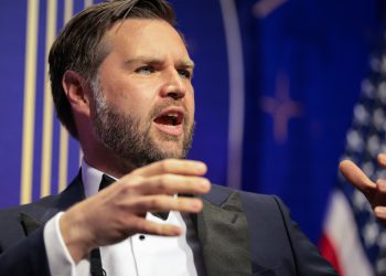 Bidenova ukrajinska potrošnja ‘ludi’ – Vance – RT World News